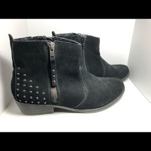 Black leather/faux suede zip-up boots with studs